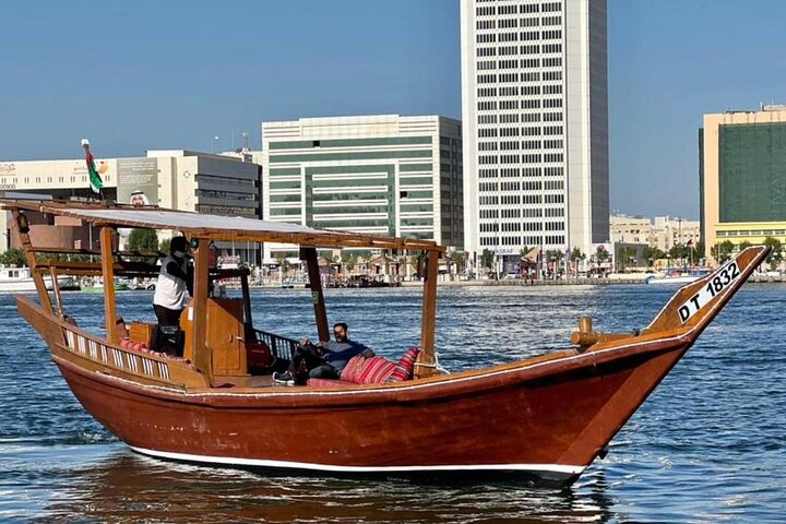 Glide along the serene waters of Dubai’s creek aboard a traditional dhow soaking in views of historic markets and majestic yachts while enjoying the charm of the Arabian Sea.
